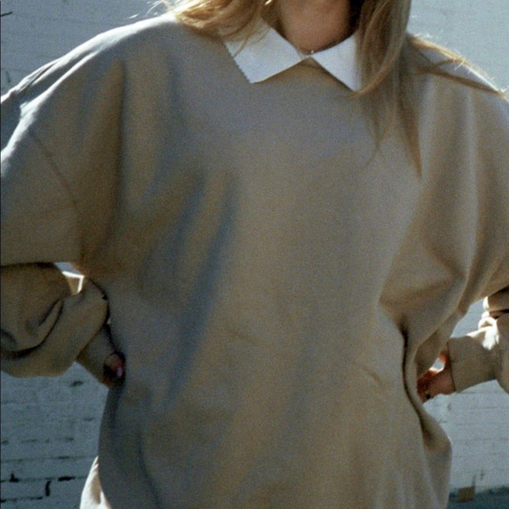 Brandy Melville Erica Collar Sweatshirt